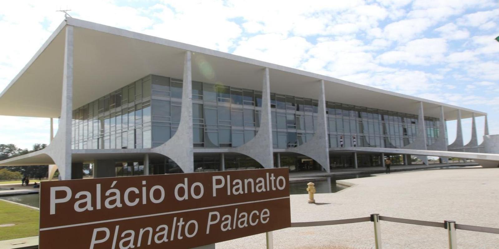 V822 Apart Aconchegante Em Frente Ao Shopping Brasília Buitenkant foto